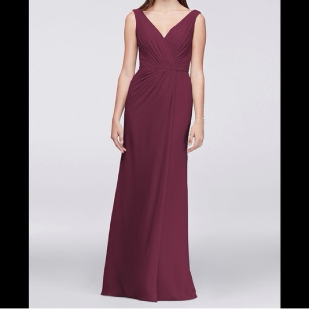 NWT David’s Bridal Chiffon Red Wine Bridesmaids Formal Prom Dress Womens Size 6